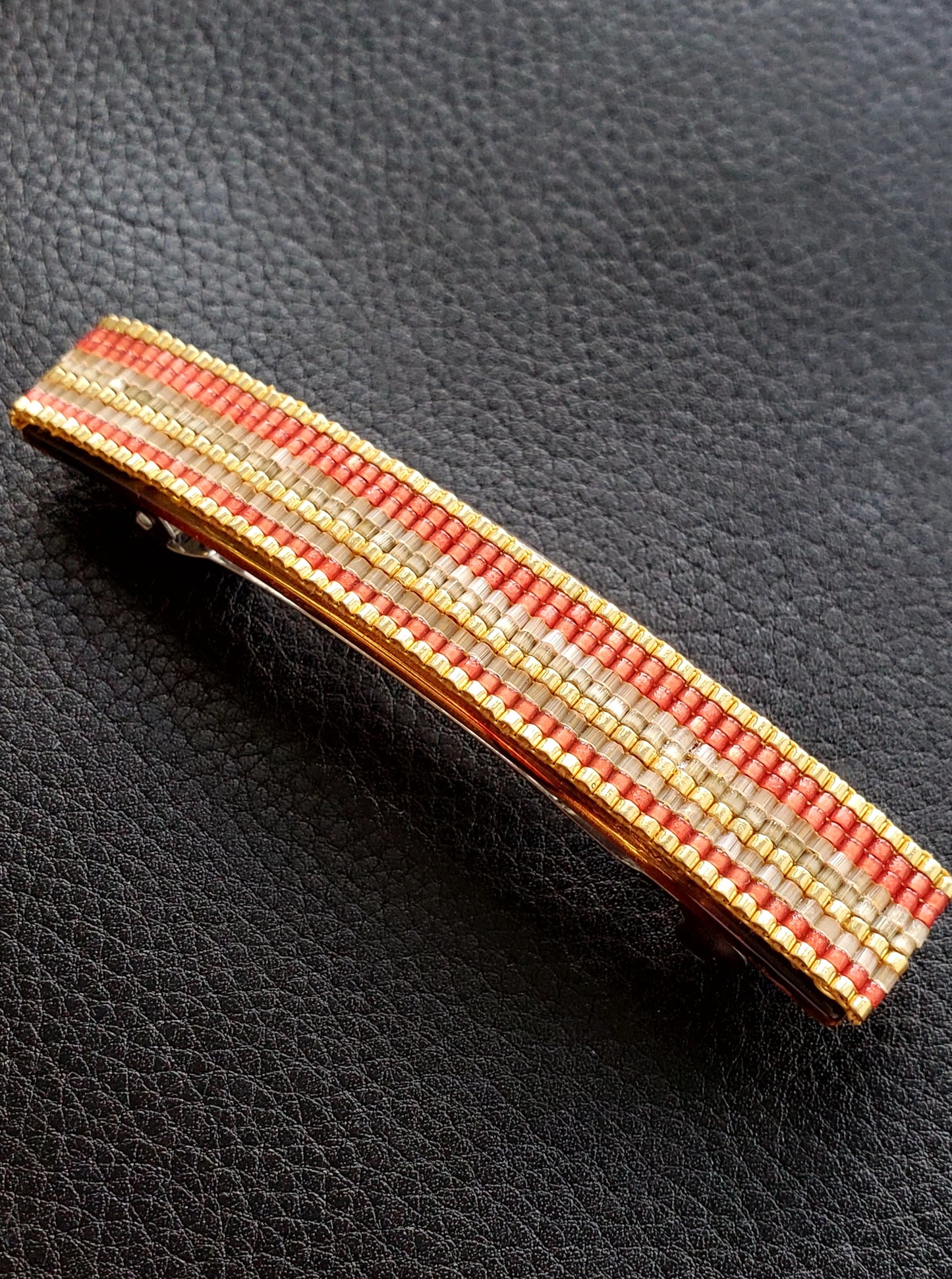 Barrette
