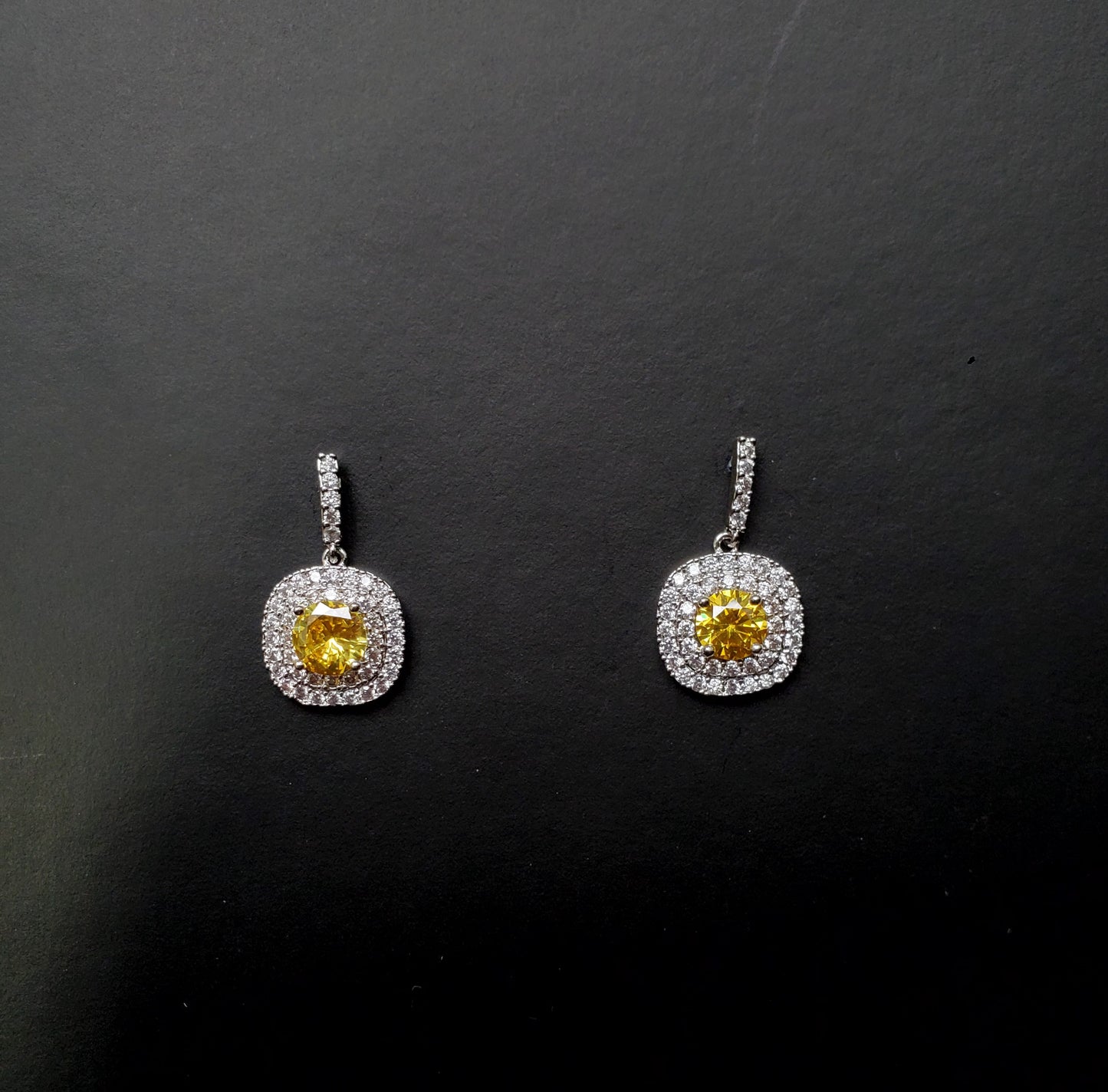 Boucles d'oreille pour oreilles percées