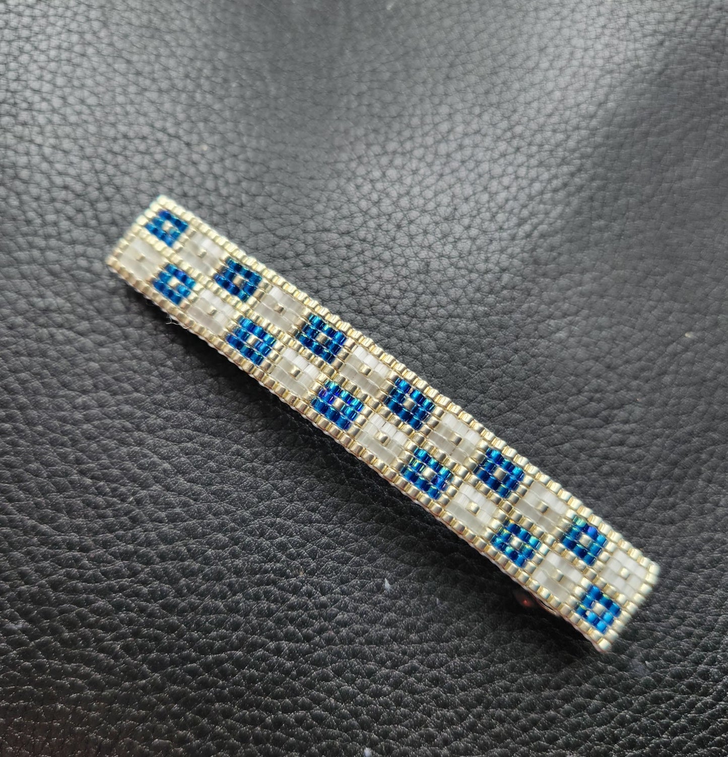 Barrette