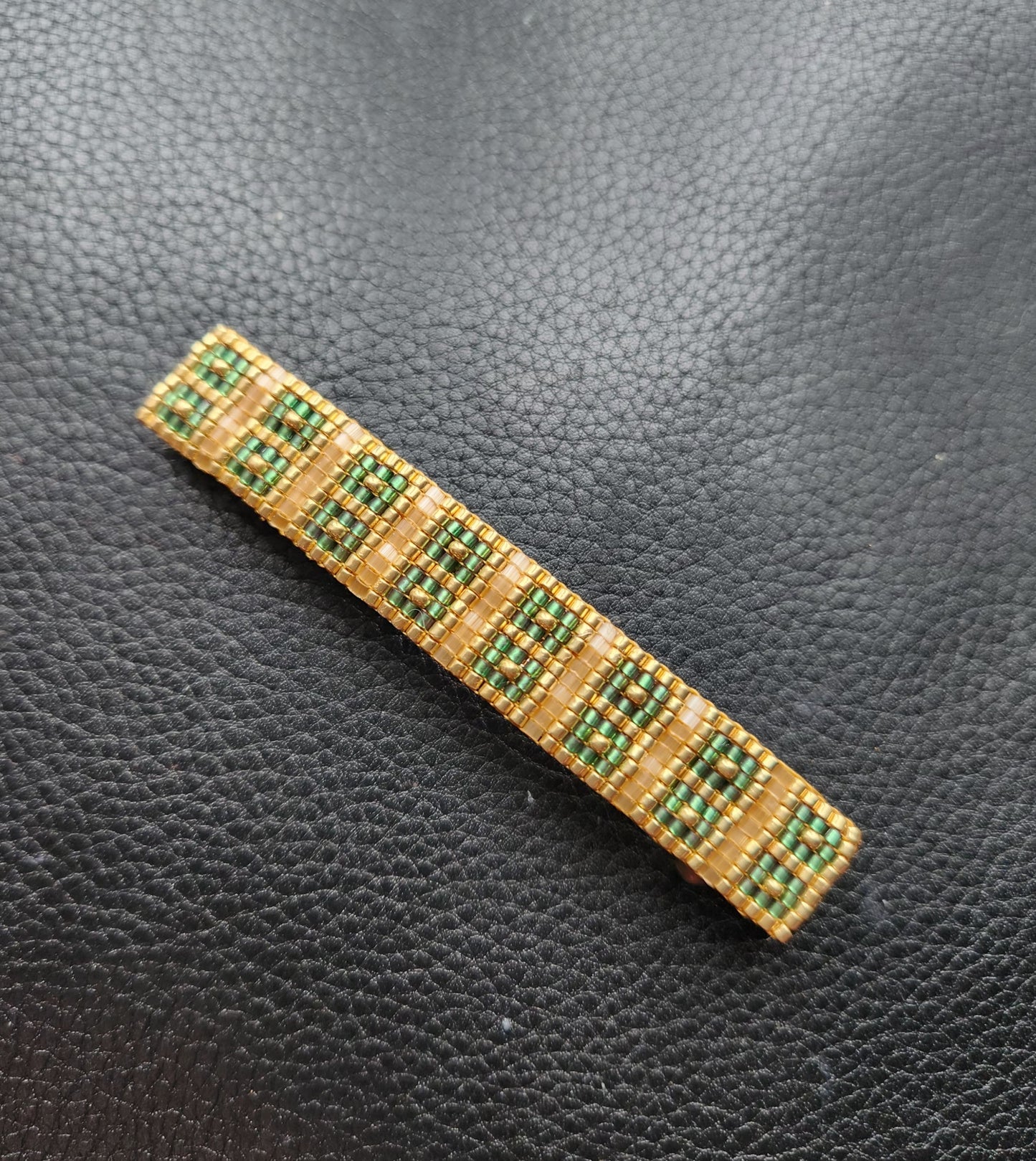 Barrette