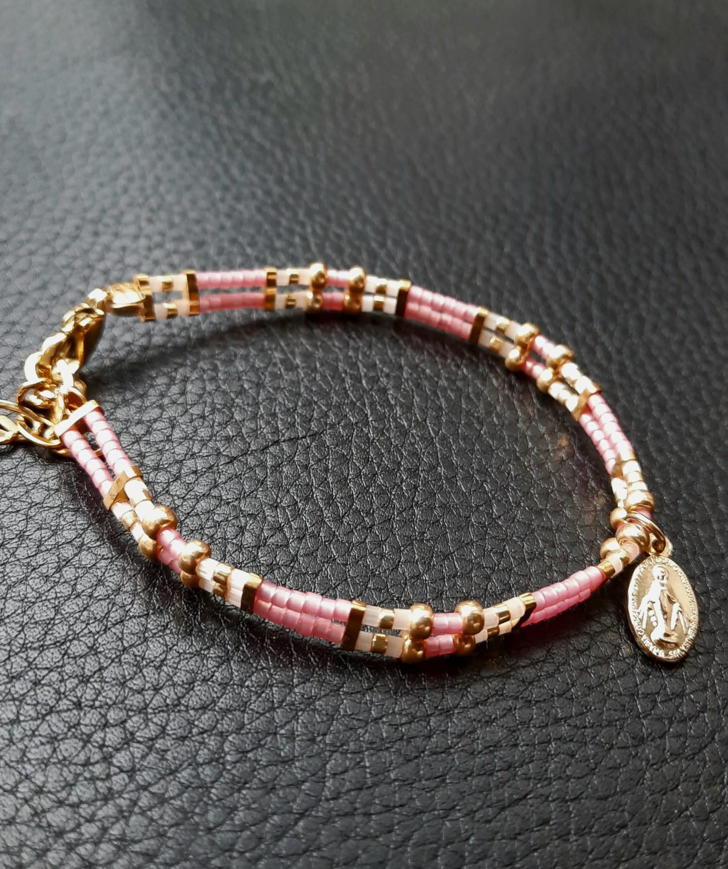 Double-strand bracelet