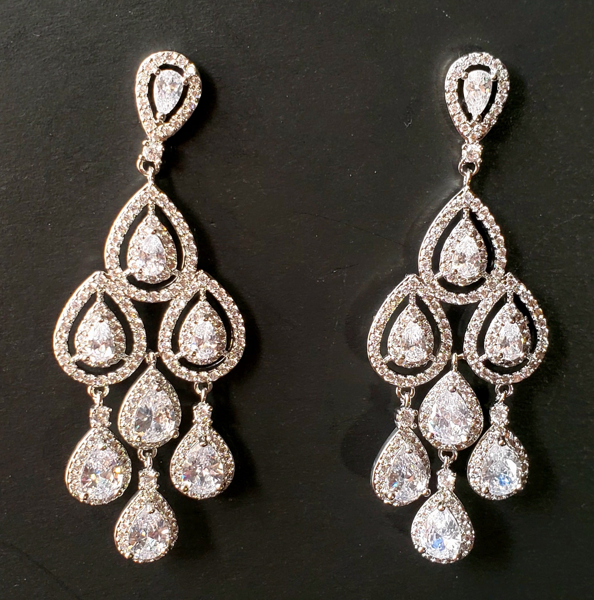 Boucle d'Oreille Luxe Brillante – Ma Boucle d'Oreille Boucle d'Oreille Luxe Brillante – Ma Boucle d'Oreille